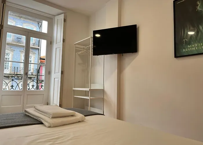 Pensión Clérigos Cinema 3*