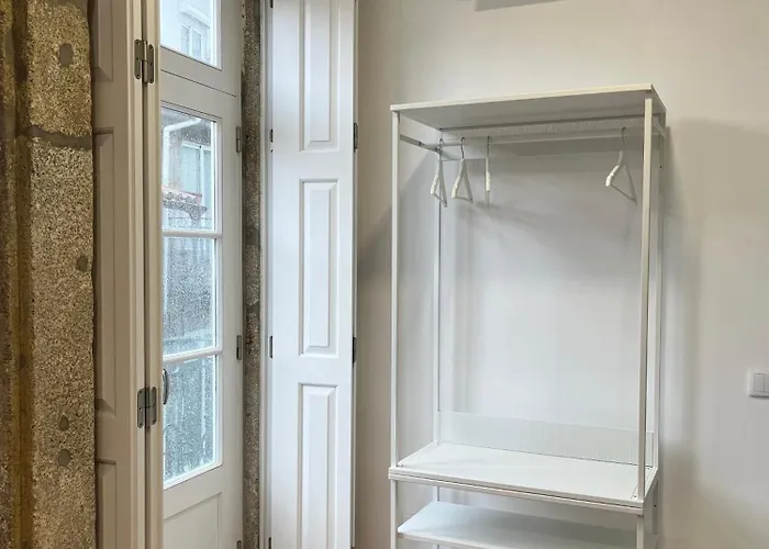 Clérigos Cinema Pensión 3*