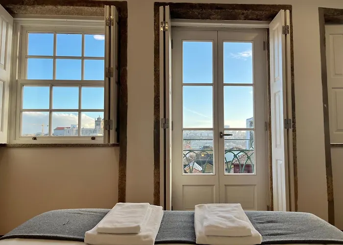 Clerigos Cinema Guest house